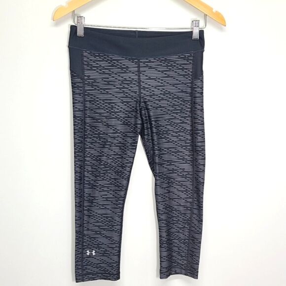 Under Armour Women's Compression Capri Black Size XS EXCELLENT CONDITION - Picture 1 of 4